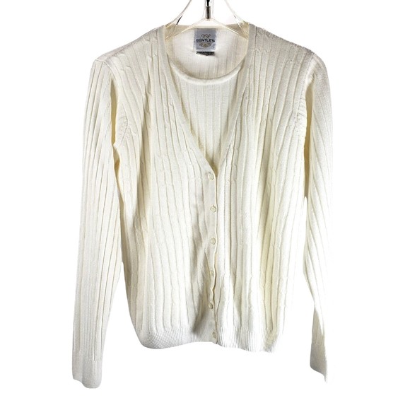 T R Bentley Sweaters - TR Bentley Vintage Womens Sweater Size Medium Faux Twinset One Piece Cable Knit
